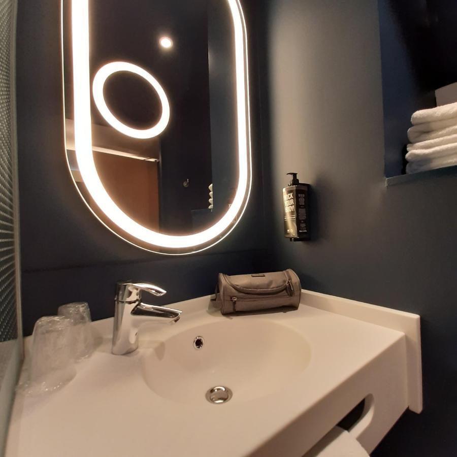 Hotel Ibis Rennes Cesson Esterno foto