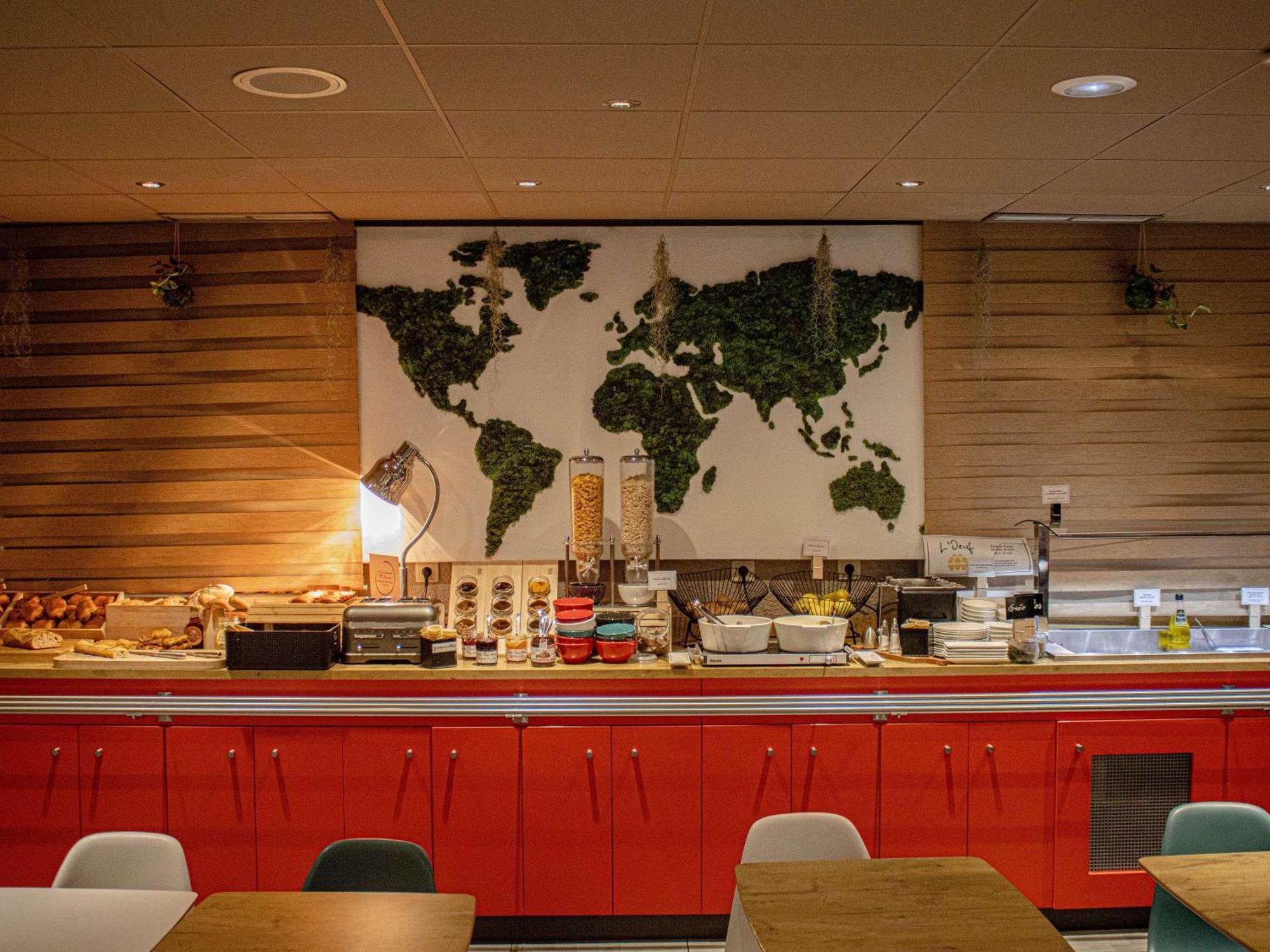 Hotel Ibis Rennes Cesson Esterno foto