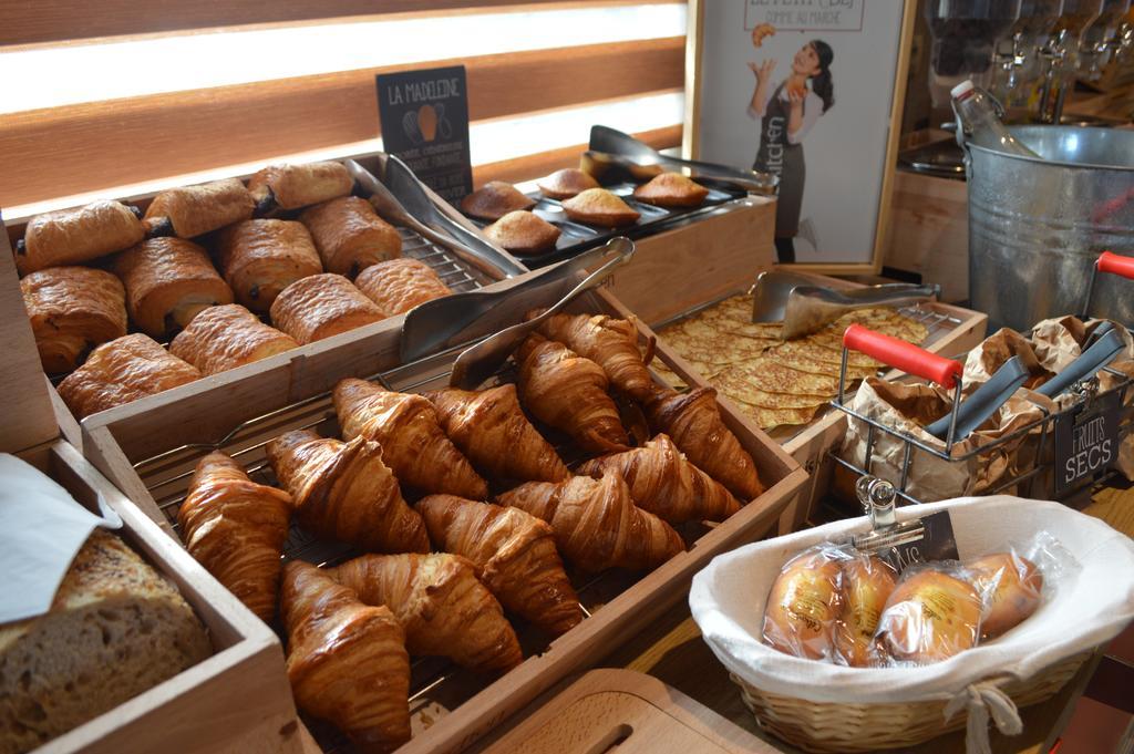 Hotel Ibis Rennes Cesson Esterno foto